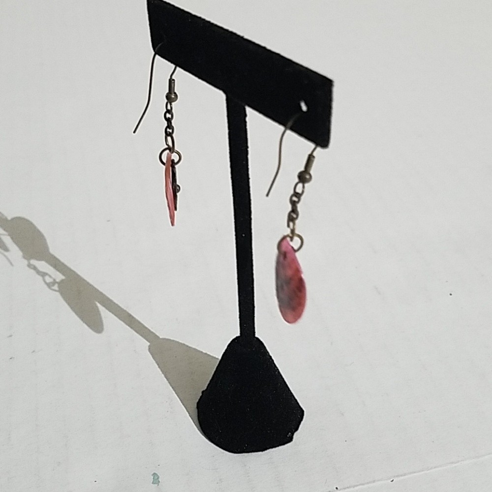 3 for $15 fashion jewelry
4o8 - Picture 3 of 3
